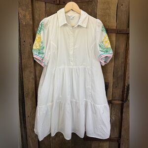 Crown & Ivy Dress White Tiered Embroidered Pineapple Sleeve with Pockets Size Lg